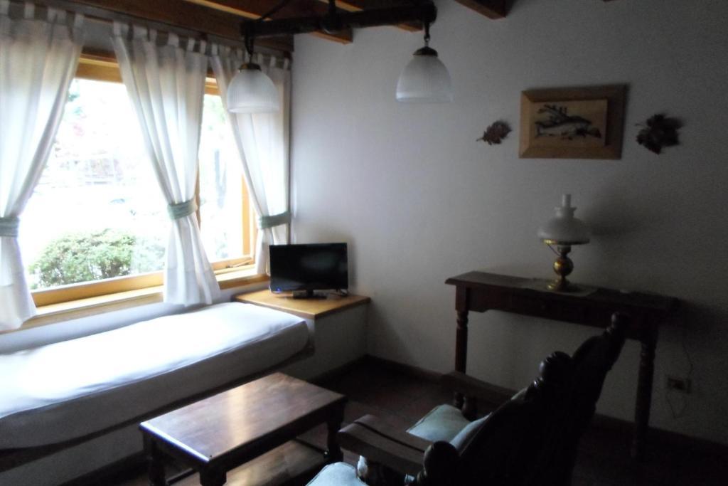 Apart Hotel Robles Del Sur San Martín de los Andes Exteriör bild