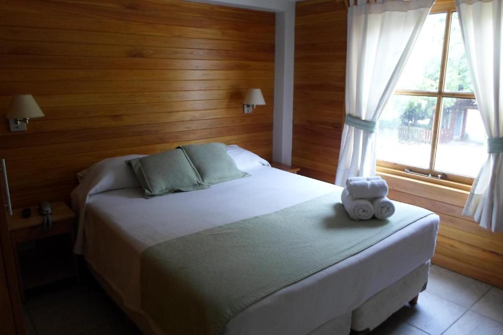 Apart Hotel Robles Del Sur San Martín de los Andes Exteriör bild